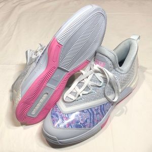 Adidas Andrew Wiggins basketball shoes